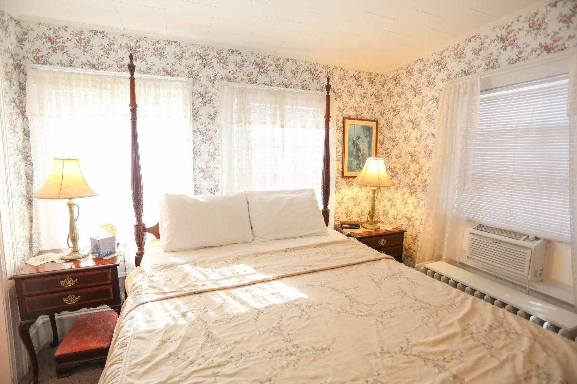 Atlantic House Bed & Breakfast Ocean City Exterior photo